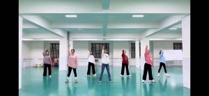 少儿舞蹈表演节目《浪花一朵朵》全套资料_少儿口才节目网