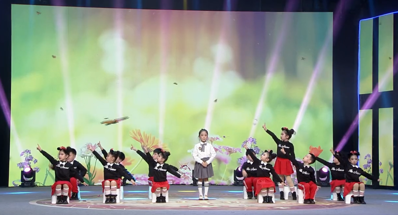 少儿口才朗诵表演节目《时间匆匆》全套演出资料_少儿口才节目网