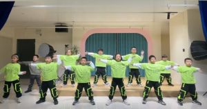 少儿口才朗诵表演节目《萌娃拜年绕口令》全套演出资料_少儿口才节目网